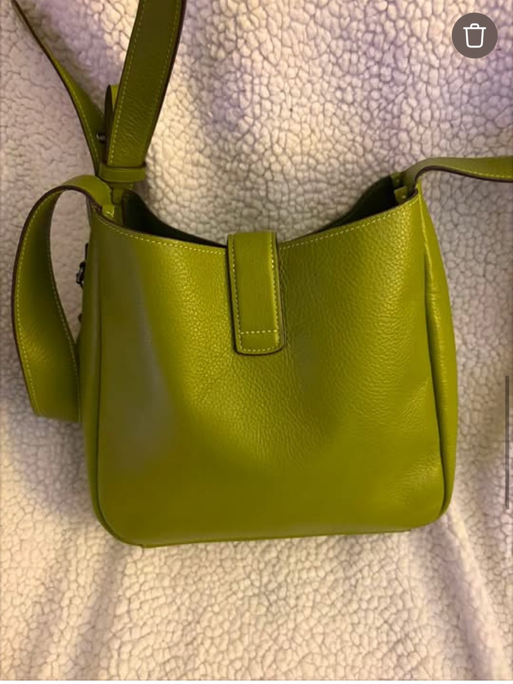 SOLD
Coach Lime Green Pebble Leather Crossbody Bag - Picture 5 of 8